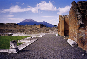 Pompeii exhibition brings doomed Roman town to life
