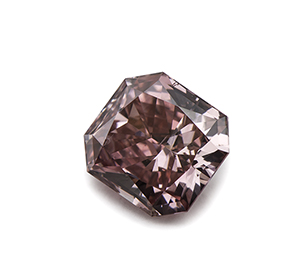 Pink diamond sells for $81,000 in Cowan’s jewelry auction