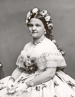 Mary Todd Lincoln handkerchiefs given to Tenn. museum