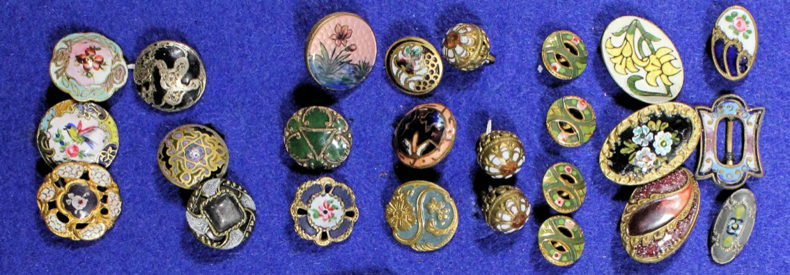 Miscellaneana: Buttons, those age-old fascinating fasteners
