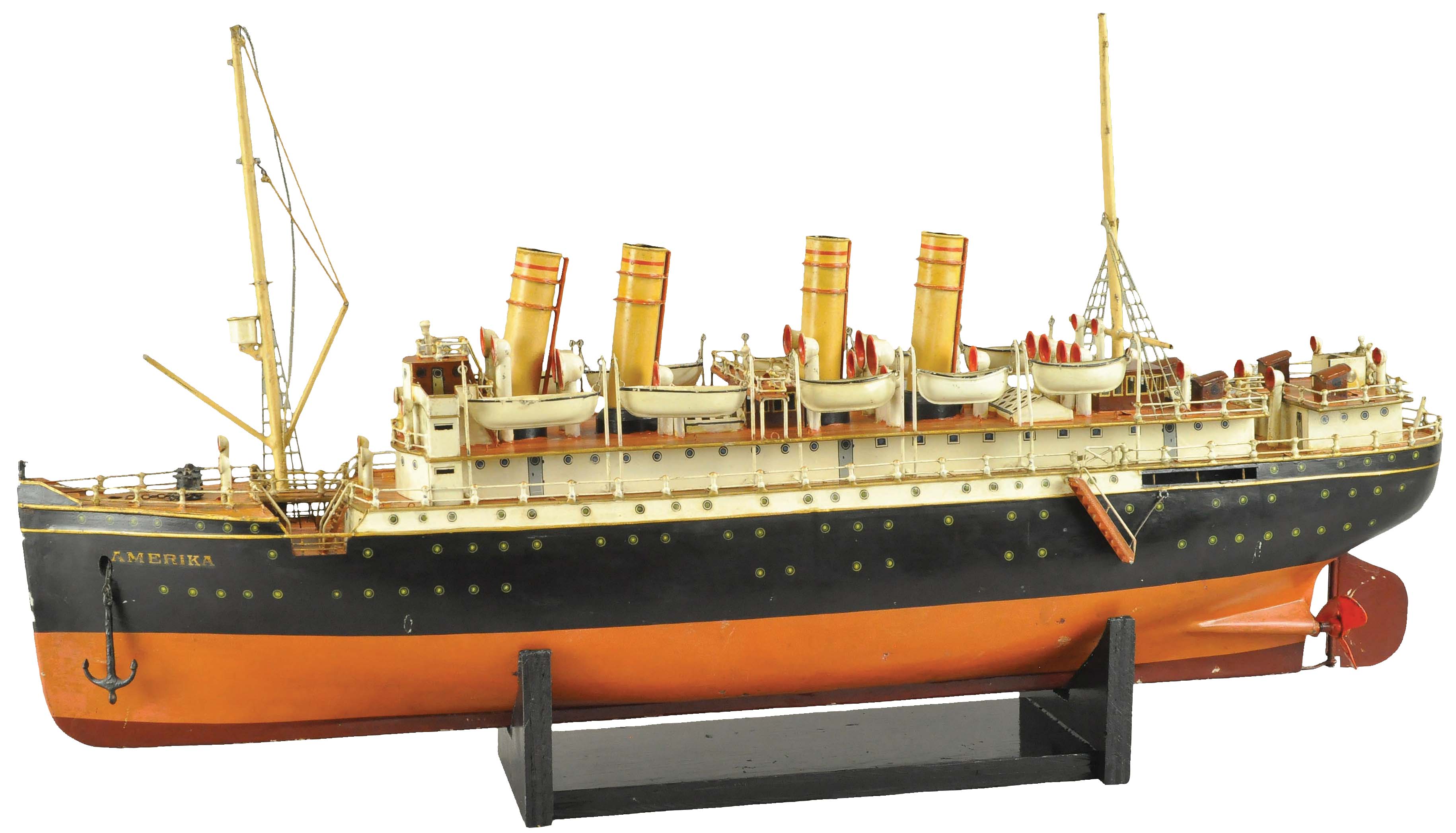 Marklin boat sells for record $271,400 at Bertoia toy auction
