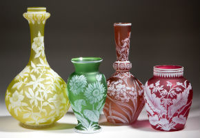 Jeffrey Evans has colorful gathering of glass, fine art in auction Oct. 15
