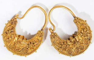 Millennia-old gold jewelry comprises Leclere auction Oct. 6