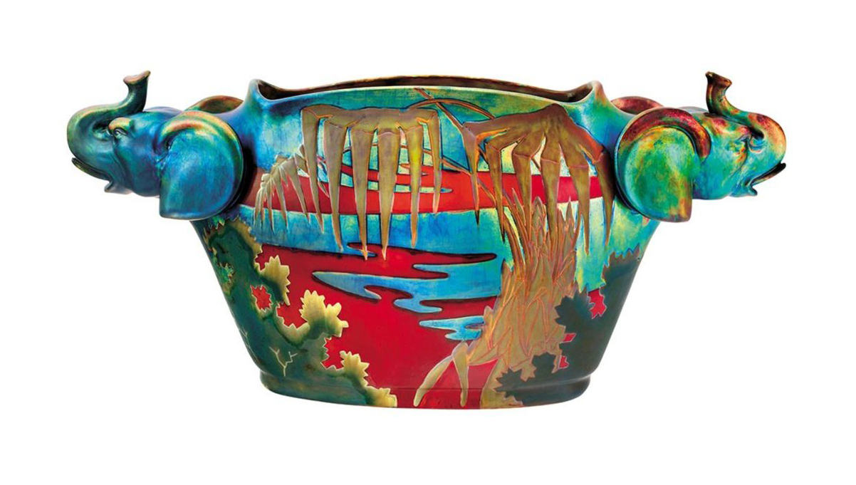 Zsolnay pottery: lush colors, exotic design