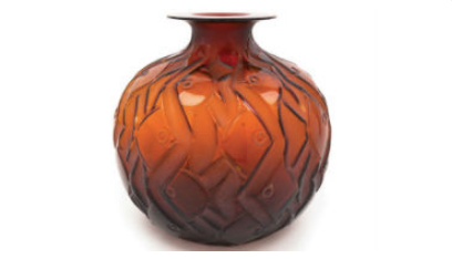 Leslie Hindman Auctioneers devotes days to design, glass, May 7-8