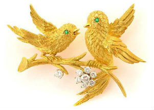Bird brooches are high-flying fashion classics