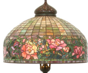 Tiffany, Pairpoint lamps in high demand at Fontaine’s sale