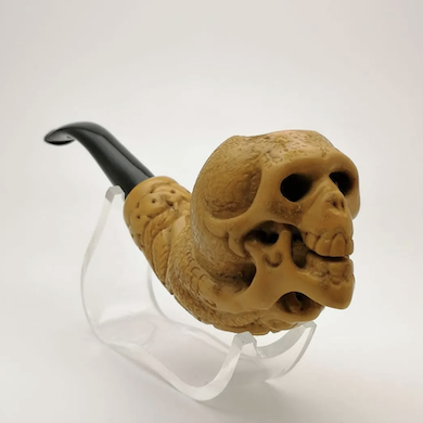 Collectible Meerschaum pipes lined up for May 25 auction