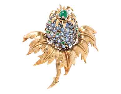Hindman embraces the sparkle of Palm Beach Jewelry, Feb. 10