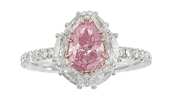 Perfectly pink diamond shone brightest at Heritage&#8217;s $4.8M sale
